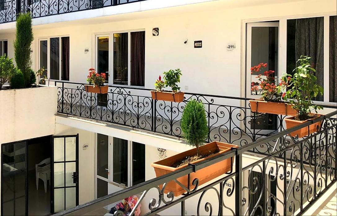Live Inn Ureki Exterior photo