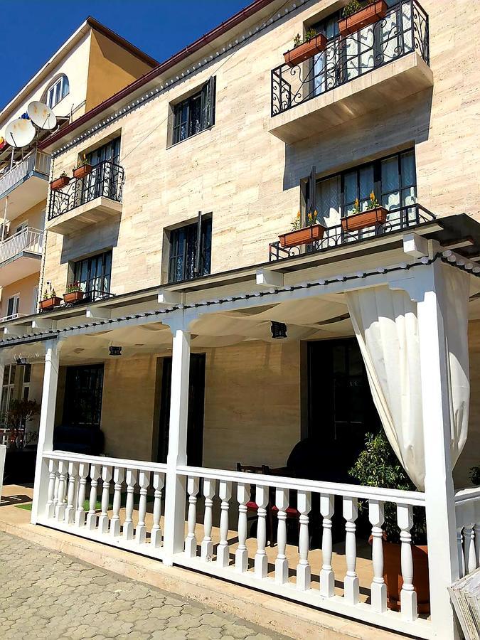 Live Inn Ureki Exterior photo